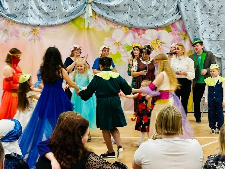 В школе поселкка Амдерма поставили спектакль