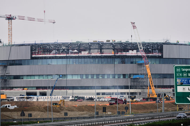 Олимпийский лёд в Милане: слишком мал, слишком опасен, слишком поздно