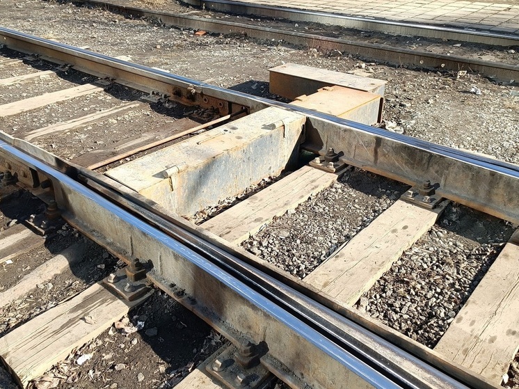 Подростков, поджёгших локомотив в Екатеринбурге, обвиняют в теракте