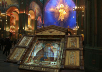 5 декабря в православной традиции — день памяти святого Прокопия Чтеца, раннехристианского мученика, почитаемого как покровителя путников и зимних дорог. В народном календаре этот день известен как Прокопьев день или Вехостав. Считалось, что именно с этого времени зима окончательно вступает в свои права, устанавливается крепкий санный путь, а жизнь переходит в размеренный зимний ритм.