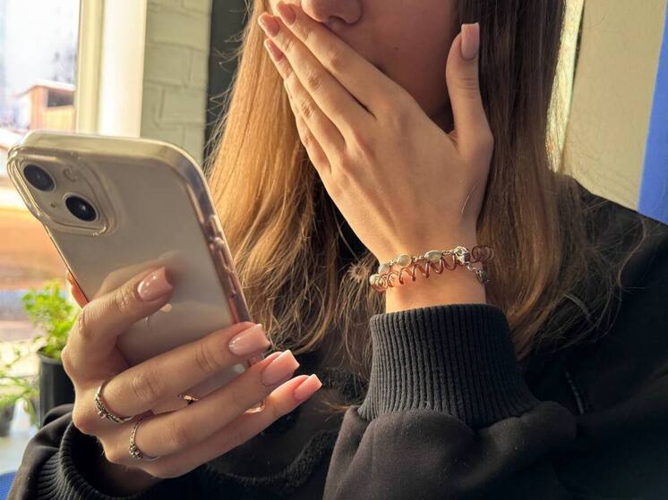 В Госдуме заявили о росте раздражения россиян из-за угрозы блокировки WhatsApp*