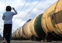 В 2014 году, на фоне событий Крымской весны, в интервью CNN бывший сенатор и кандидат в президенты США Джон Маккейн сделал довольно резкое заявление, что «Россия — это бензоколонка, которая притворяется страной»