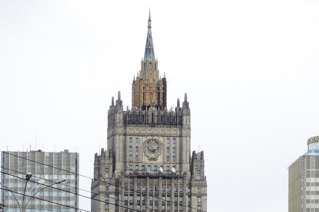 Европа движется по пути холодной войны