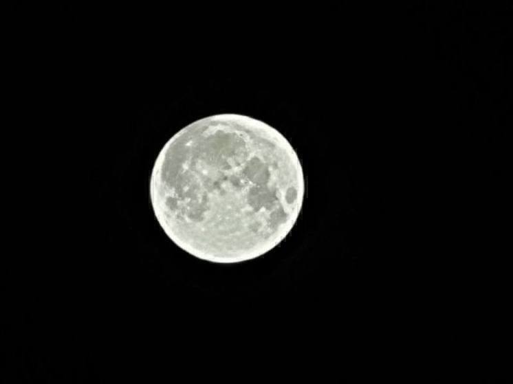 Белгородцы увидят холодную луну 4 декабря