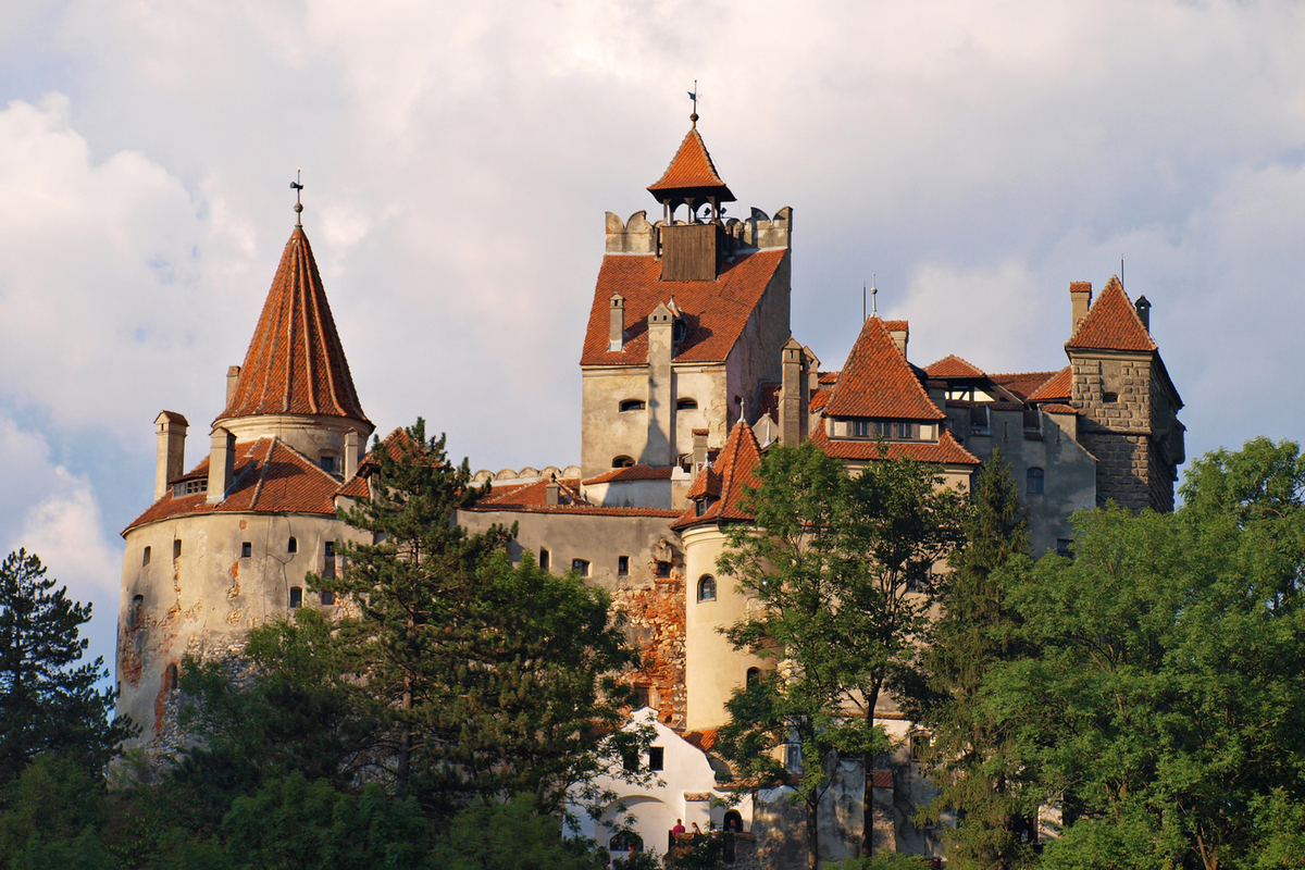 Неожиданно исчез турист во владениях легендарного вампира