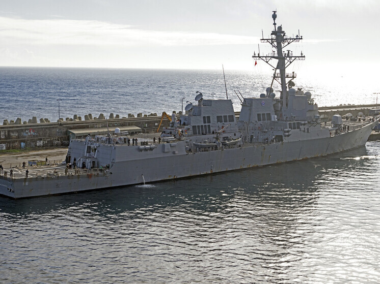 РИА: эсминец USS Thomas Hudner пополнил группировку ВМС США в Карибском море