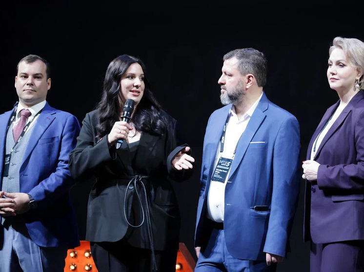 513 организаций, 154 спикера, более 600 слушателей офлайн и 300 тысяч в онлайне — такова арифметика Вахтанговского Фестиваля Театральных Менеджеров (ВФТМ), который в четверг начал работу в Москве