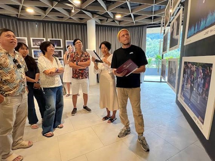 Взгляд из Приморья: Владивосток показали на Пхукете в 80 фотографиях