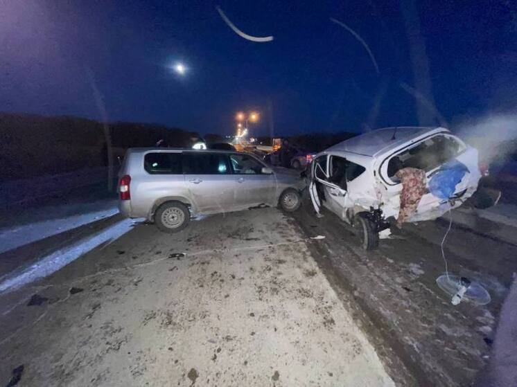 Небезопасный манёвр спровоцировал массовое ДТП на трассе Хабаровск-Владивосток