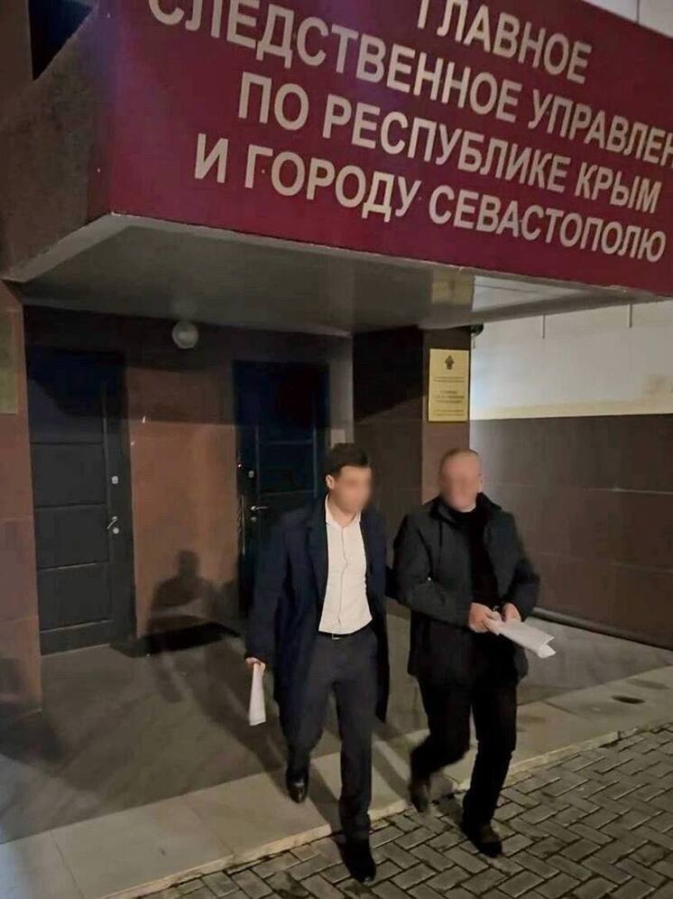 Чиновник в Севастополе арестован за взятку в особо крупном размере