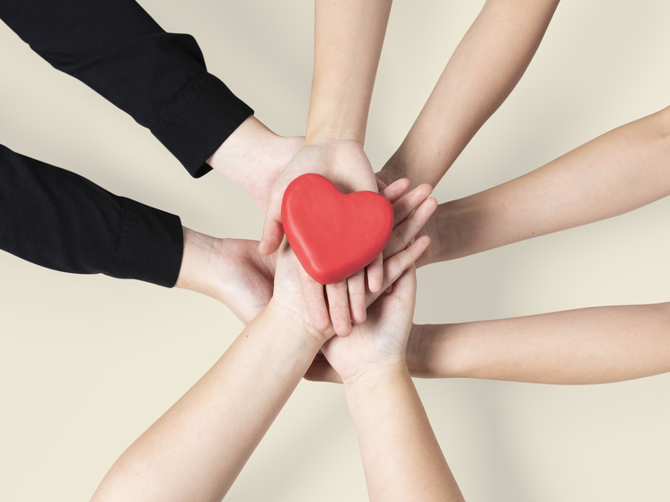 Мэр Томска поздравил волонтеров региона с Днём добровольца