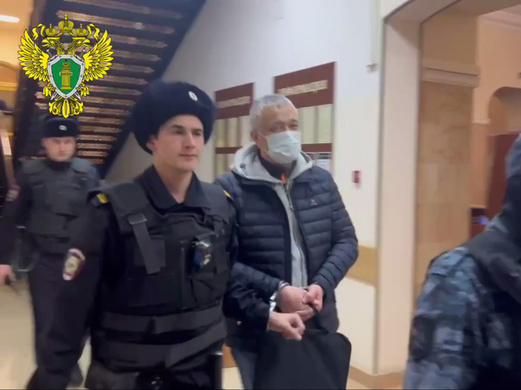 Для адвоката-мошенника из Уфы прокурор запросил четыре года колонии