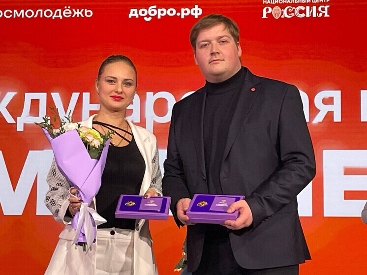 Волонтёры из ДНР удостоены почётного знака «Доброволец России»