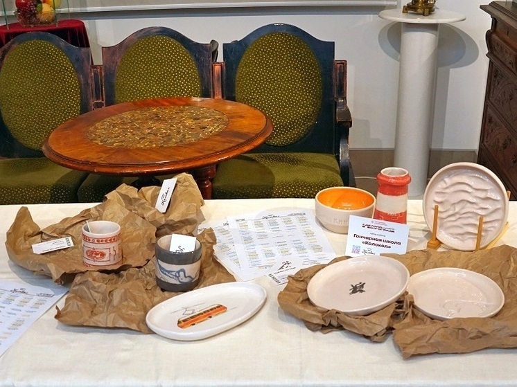 Волгоградская молодежь создала мерч с неочевидными символами города-героя