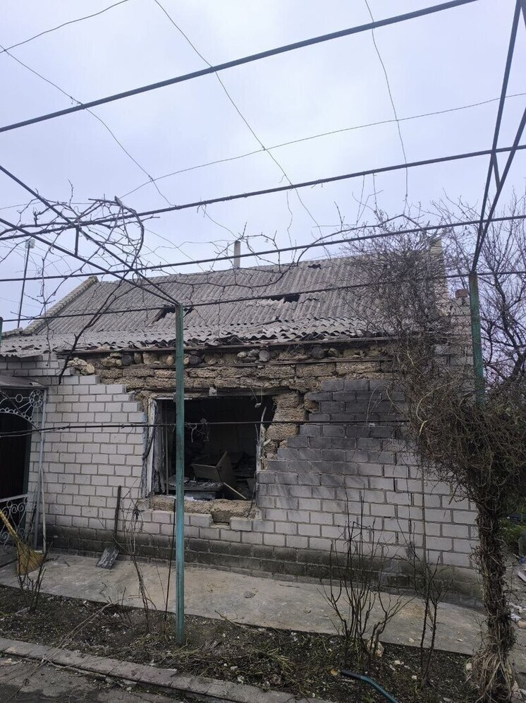 Семейная пара пострадала в результате атаки ВСУ на Горностаевку