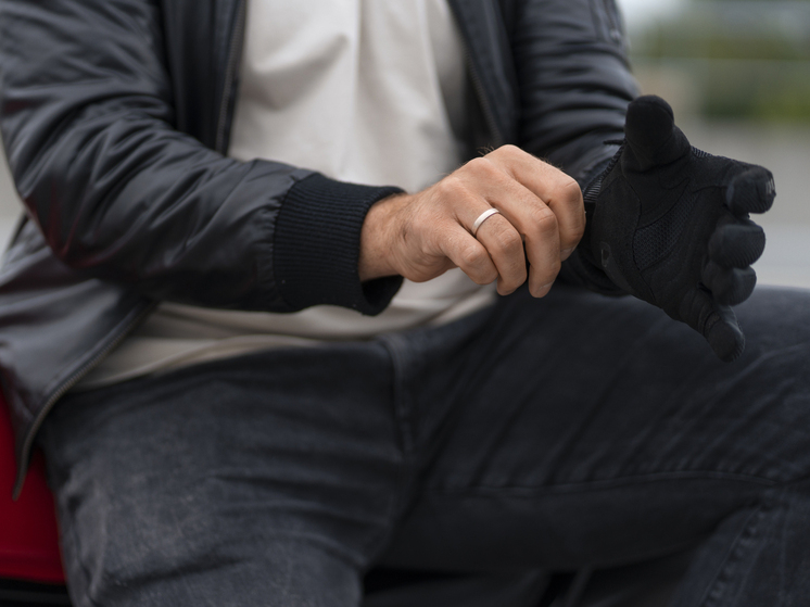 Брянец украл из магазина вязаные перчатки и продукты