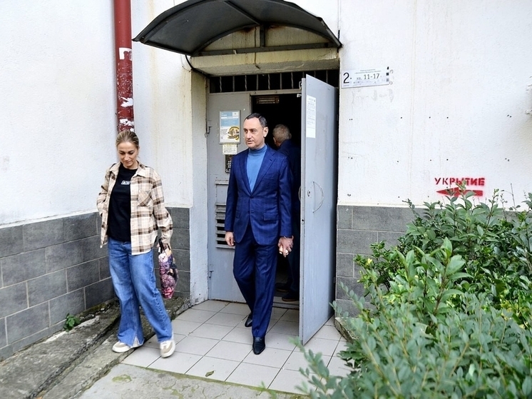 В Сочи проверили состояние временных укрытий на улице Гагарина