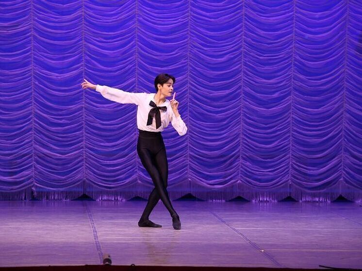 В Бурятии перспективный танцор получил республиканскую стипендию