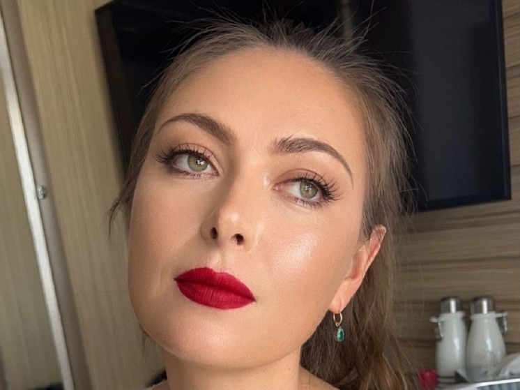 38-летняя российская теннисистка Мария Шарапова раскрыла секрет своей стройности. Экс-первая ракетка мира не теряет формы благодаря интенсивным силовым тренировкам.