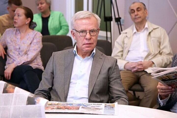 Фетисов призвал россиян из НХЛ обратиться в профсоюз с требованием провести игру с КХЛ