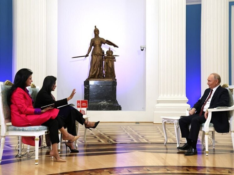 Президент РФ во время интервью с индийским телеканалом пошутил про длительность переговоров со спецпосланником президента США Стивом Уиткоффом и зятем Трампа Джаредом Кушнером