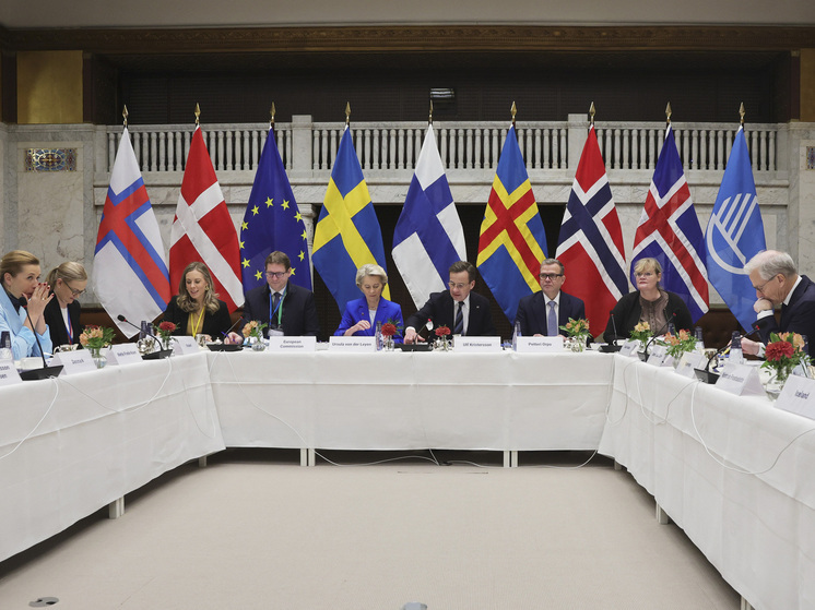 Немецкий журнал Spiegel предоставил расшифровку тайного телефонного звонка, где европейские лидеры наставляют и поддерживают Зеленского