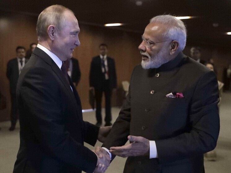 Bloomberg: Россия и Индия укрепляют связи, несмотря на жесткую критику США и ЕС
