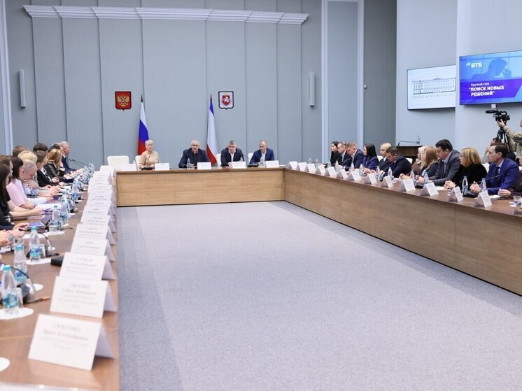 В Крыму прошёл открытый диалог малого бизнеса и власти с участием ВТБ