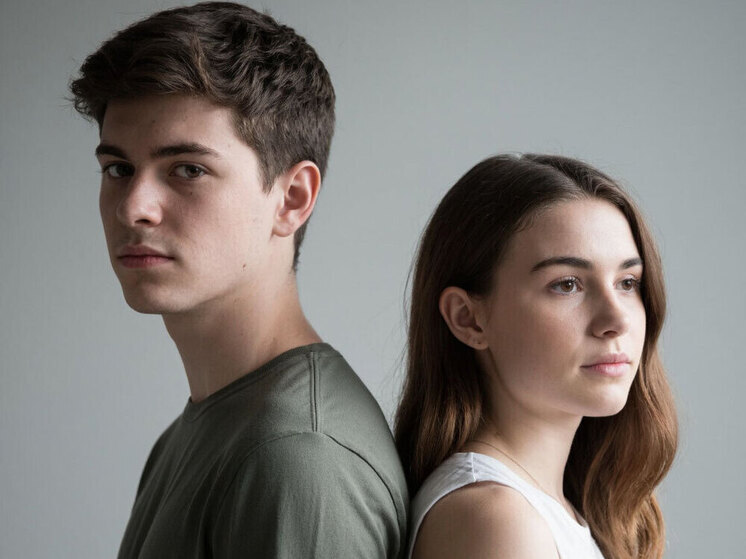 Эксперт рассказала, как погоня за карьерой лишает молодёжь личной жизни