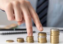 Курс рубля, установленного Центробанком на 5 декабря, составляет 76,97 за доллар и 89,9 за евро