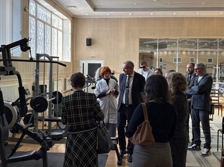 В Шелехове завершают строительство модульных домов для реабилитации участников СВО