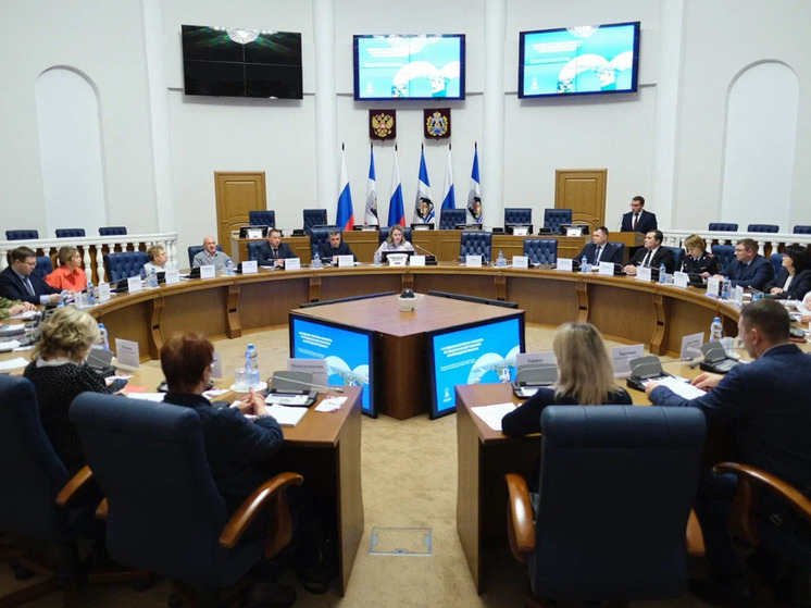 На Новгородчине будут поддерживать русский язык и бороться с экстремизмом