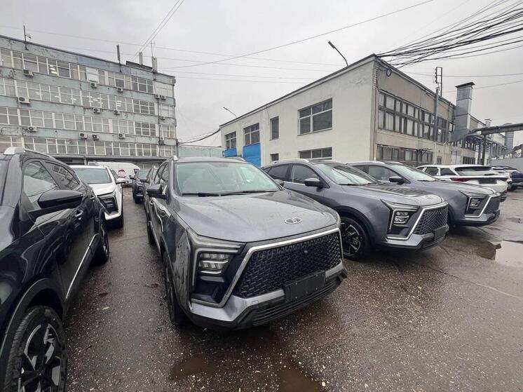 Новый кроссовер «Москвич 5» появился в Нижнем Новгороде: авто сняли на фото