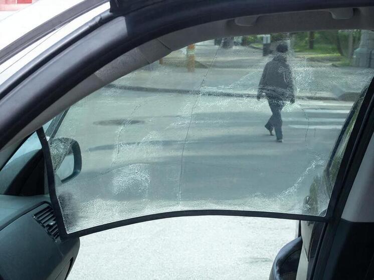 Опасность слепых зон: псковичам напомнили о важности бдительности на дорогах