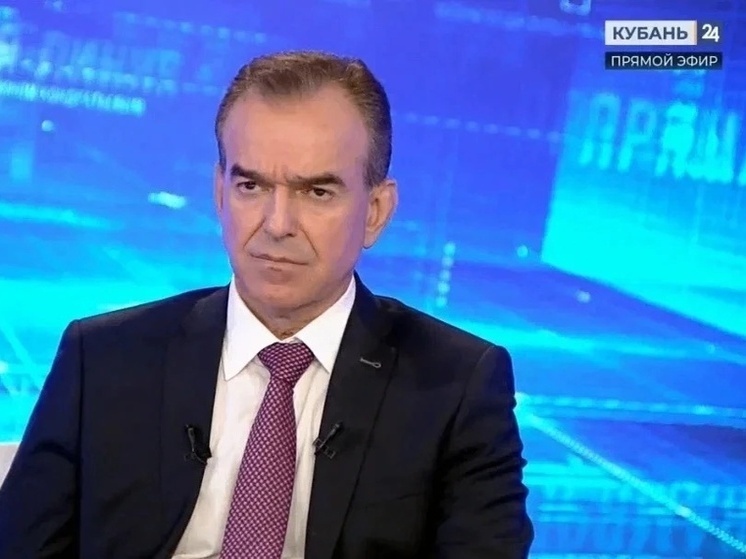 «Люблю смотреть вдаль, чтобы взор никуда не упирался»: Вениамин Кондратьев рассказал о себе на блице в прямом эфире