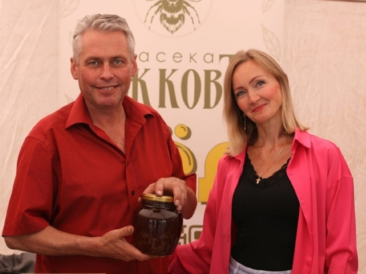 Костромской пасечник очаровал в жюри конкурса «Золотой мёд России 2025»