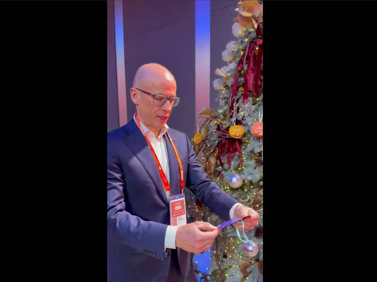 Глава Удмуртии принял участие в акции «Ёлка желаний»