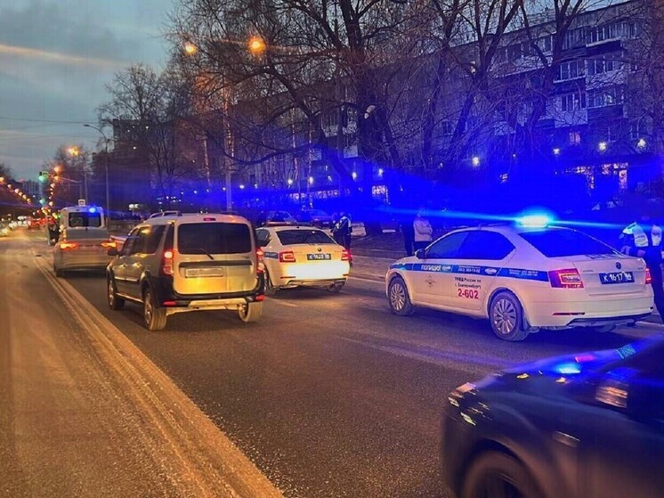 На Советской в Екатеринбурге сбили женщину-пешехода