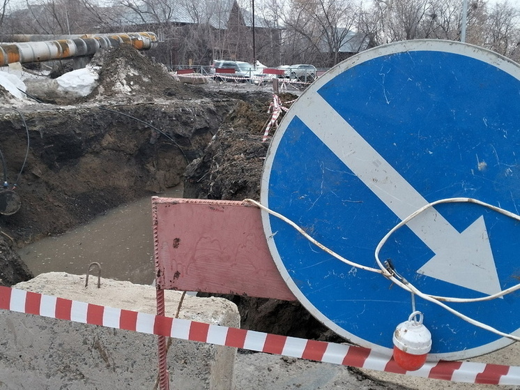 Бастрыкин поручил отчитаться по делу подростка, провалившегося в яму в Омске