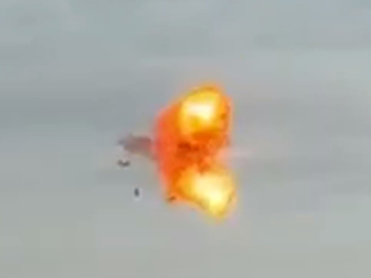 ВС РФ нанесли массированный удар по объектам инфраструктуры Украины с применением гиперзвуковых ракет и беспилотников