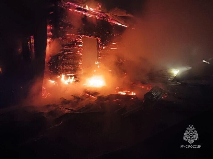 В Илишевском районе Башкирии загорелась мечеть