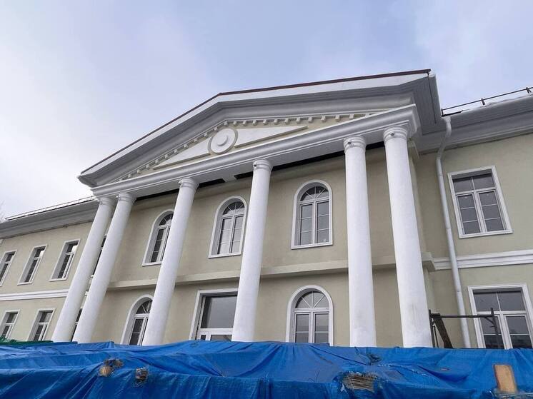 Строительство ДК культуры в Кяхте стоимостью 1.2 млрд рублей близится к завершению