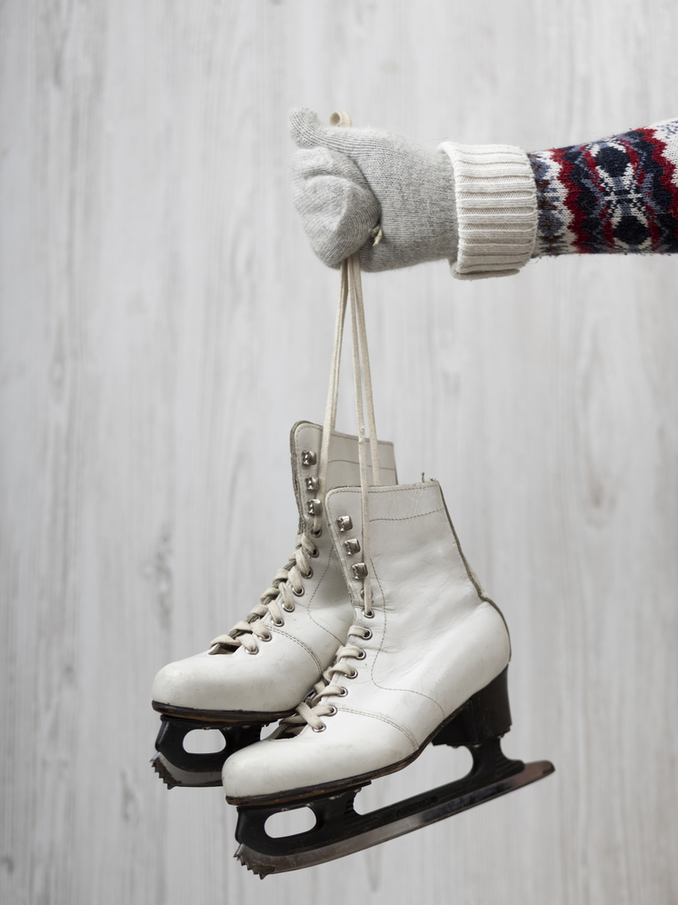 В Центральном парке Новосибирска начал работу сезонный каток