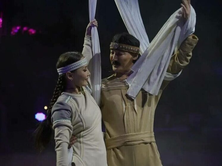 В Якутске торжественно закрыли Декаду Олонхо представлением «Олонхо – вечное эхо Евразии»