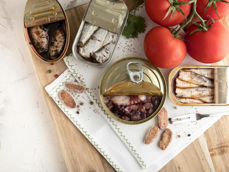 Роспотребнадзор напомнил пензенцам правила выбора качественных рыбных консервов