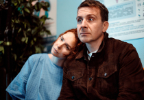 Антон Васильев и Елена Николаева неплохо смотрятся как супружеская пара и в этом статусе коллегам предстоит провести некоторое время