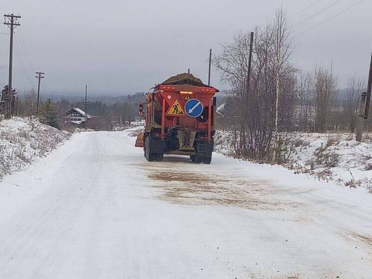 Более 1 300 км дорог в Кировской области перейдут на «снежный накат»
