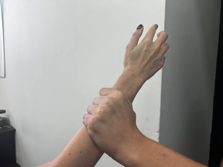 В Барнауле ужин супругов закончился ссорой и закрытым переломом