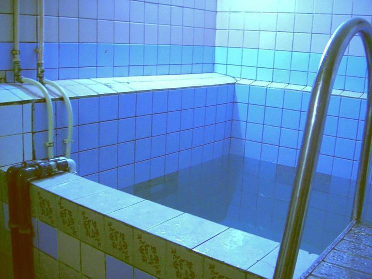 Покровчанин лишился денег после ночи с новой знакомой в сауне