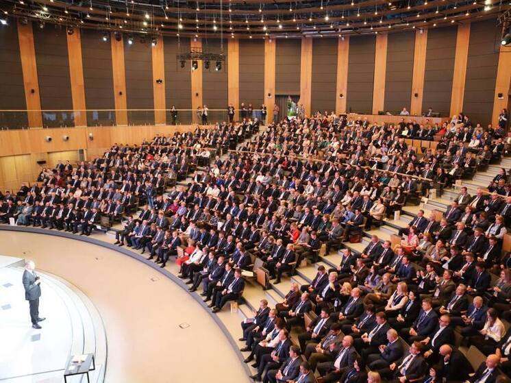 На форуме «Большие решения малой родины» представили проект реконструкции КОС Иркутска